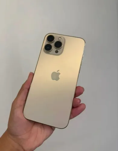 iPhone 13 Pro Max 256GB Dourado - R$ 2.200