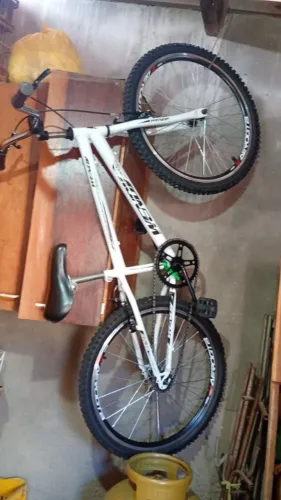 Bicicleta aro 24