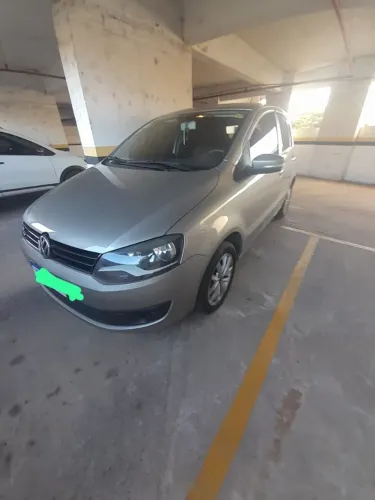 Volkswagen Fox 1.0 MI Total Flex 8V 5P 2014