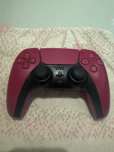 Controle de PlayStation 5 vermelho novo