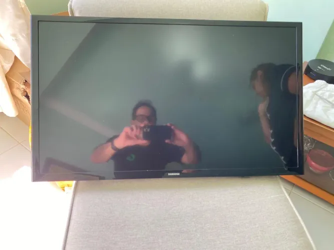 Smart TV Samsung 32? Wi-Fi HD - UN32J4300AG - Ótimo Estado