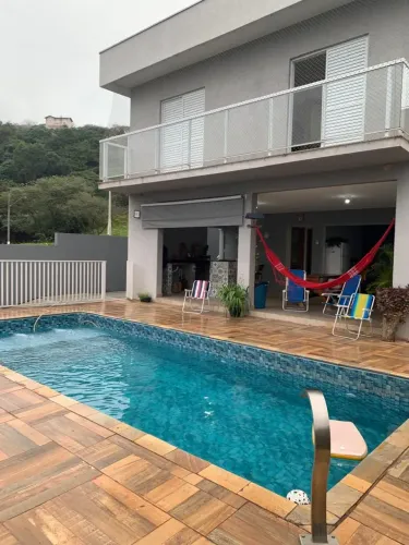 Casa para Locação em Residencial