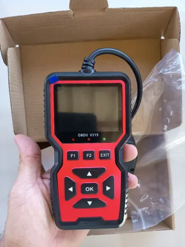 Scanner Automotivo OBD2 V519
