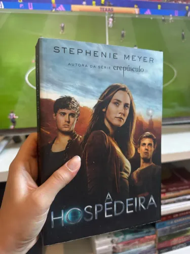 Livro A Hospedeira