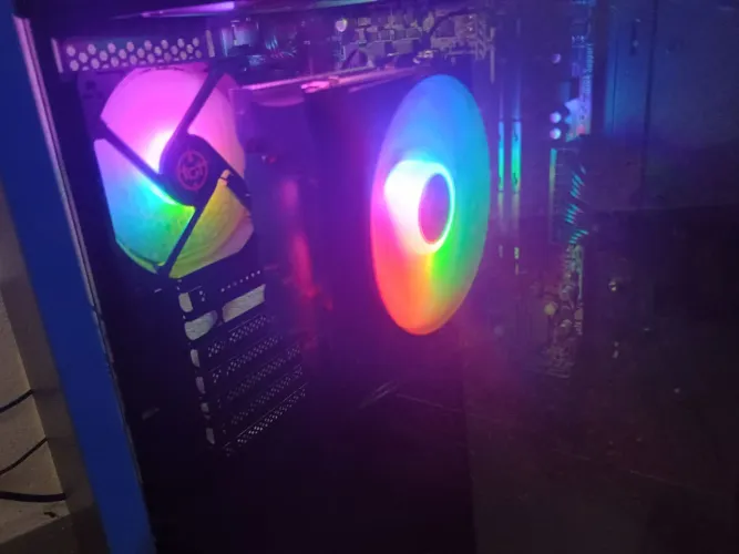 Pc gamer Ryzen 5 pro 4640g