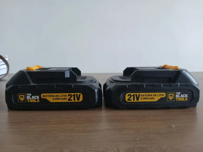 Bateria de lítio The Black Tools 21v 2000mAh