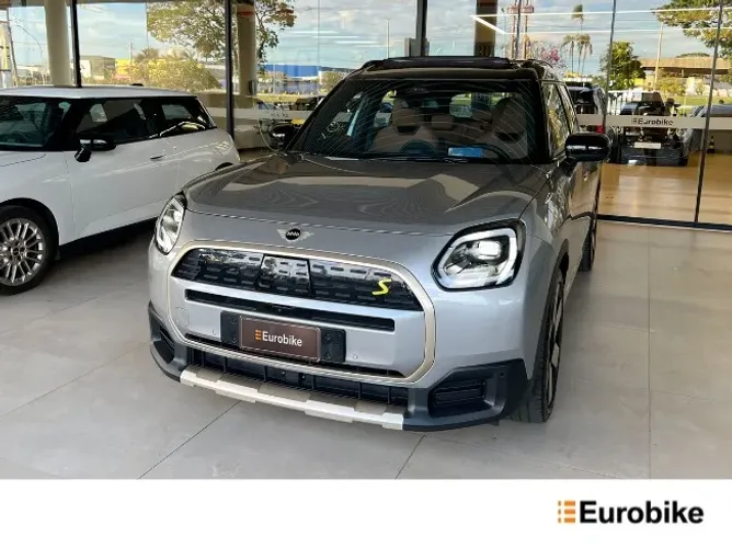 Mini Cooper Country. SE All4 TOP (elétrico) 2025