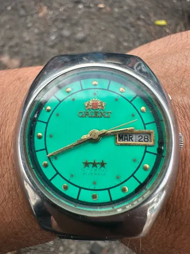 Orient 3 Estrelas (3 Stars / Crystal) Automático 21 Jewels com mostrador verde
