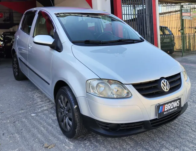 Volkswagen Fox Plus 1.0mi/ 1.0mi Total Flex 8V 4P 2010