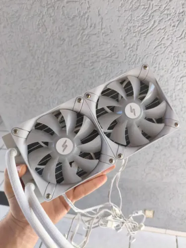 WATER COOLER SUPERFRAME ISENGARD 240MM