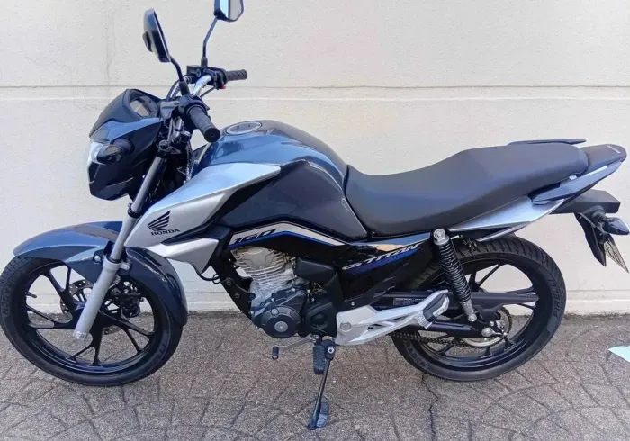Titan 160