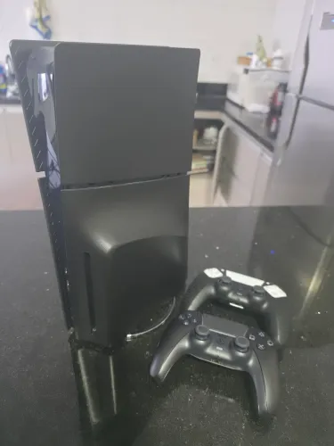PS5 Mídia fisica - 2 controles