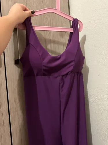 Macacão roxo academia