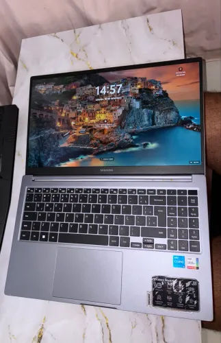 Galaxy book 4
