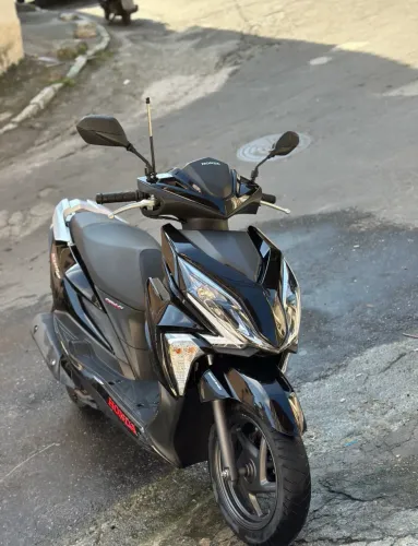 Honda elite 125