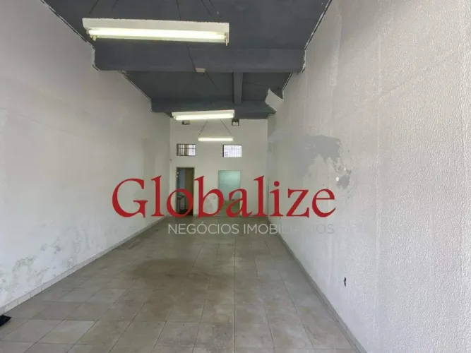 SALÃO COMERCIAL EM BAIRRO NOBRE DE SANTOS PARA QUEM DESEJA MONTAR NEGÓCIO PRÓPRIO EM SANTO