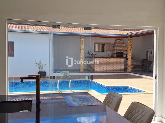 Casa à venda, 3 quartos, 1 suíte, 10 vagas, Santa Rita - Piracicaba/SP