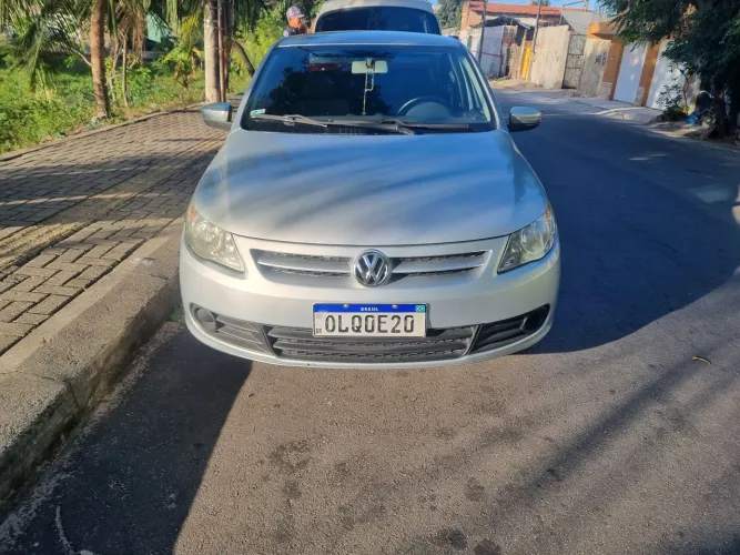 Volkswagen Voyage Trend 1.6 MI Total Flex 8V 4P 2013