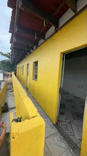 Vende-se casa c/ 8 kitnet