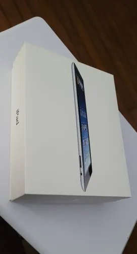 iPad 4 Wi-Fi/celular 64GB Mod A1459 com caixa, acessórios e NF