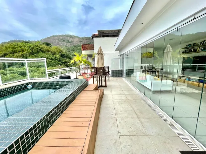 Cobertura à venda em Botafogo: 320m², 4 quartos, 1 vaga