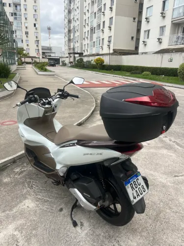 Moto PCX DLX 2020