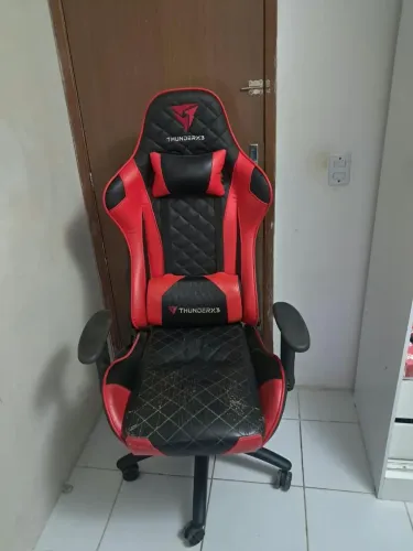 Vendo Cadeira Gamer Thunderx3
