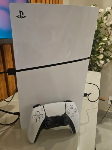 PS5 Slim 1TB