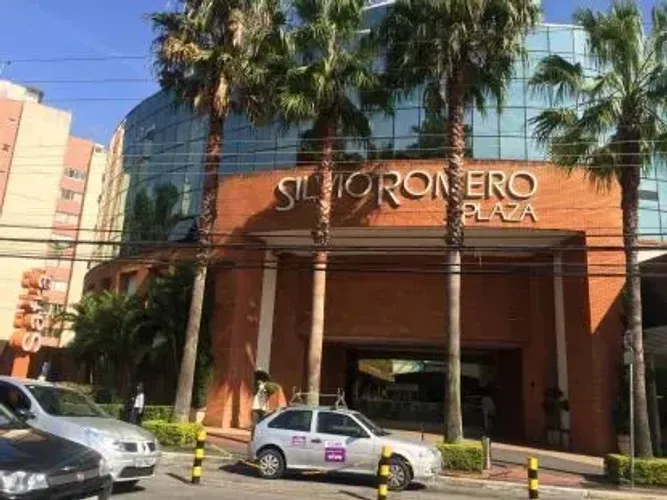 Sala/Conjunto para aluguel possui 211 metros quadrados em Vila Gomes Cardim - São Paulo -
