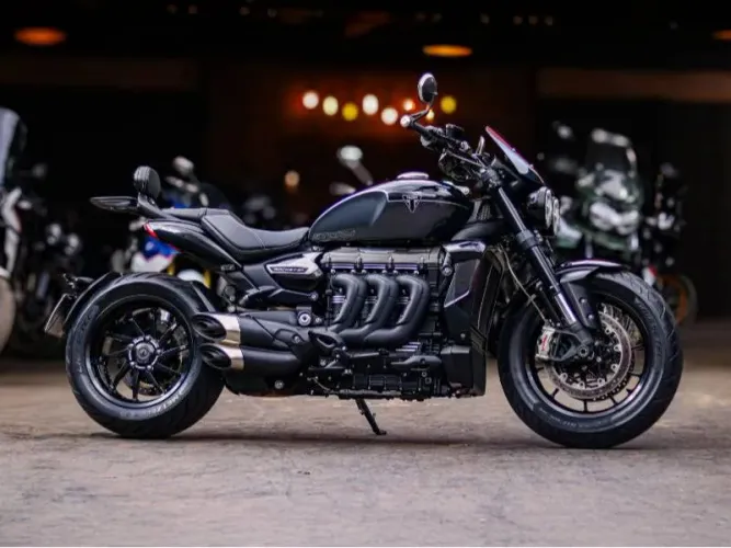 TRIUMPH ROCKET III STORM EDITION R