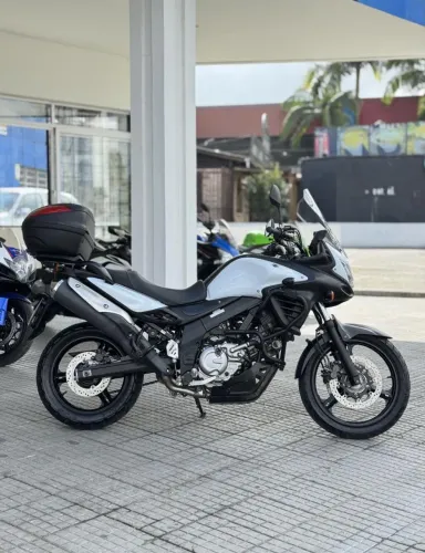 SUZUKI DL 650 V-STROM 49.000KM