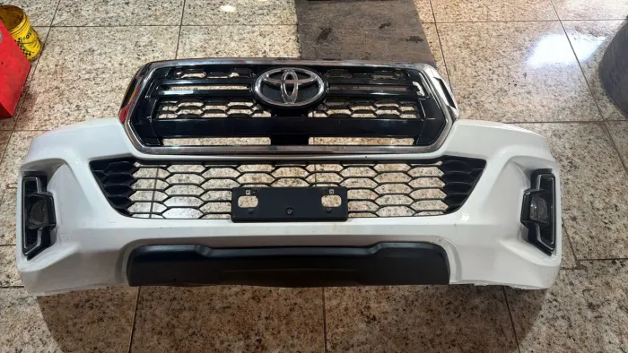 FRENTE HILUX 2020