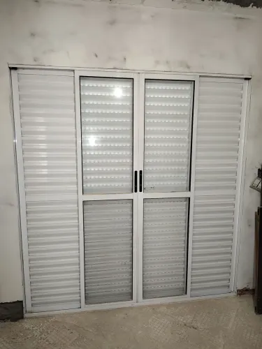 Vende-se: Porta, janela, vitro, box de vidro