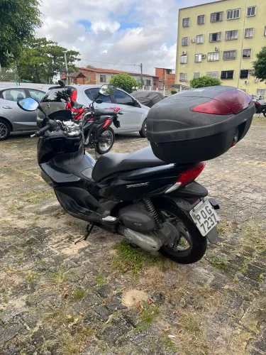 Honda PCX DLX 150 2018 Azul | 52.300 km | Pneus novos + Baú
