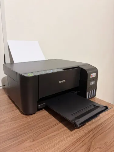 Epson EcoTank L3250 Multifuncional Wi-Fi - 3 meses de uso