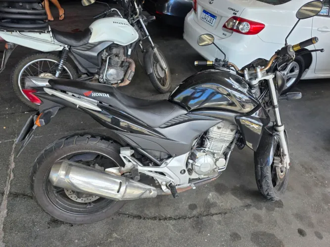 Cb300 2014 Conservada