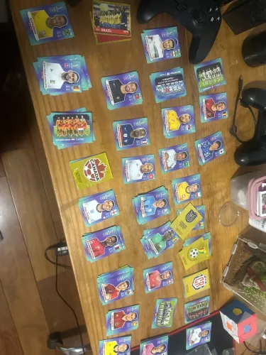 FIGURINHAS ÁLBUM 2022 PANINI CATAR