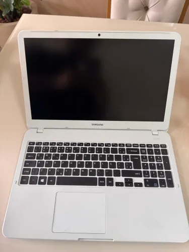 Notebook Samsung core i3 SSD