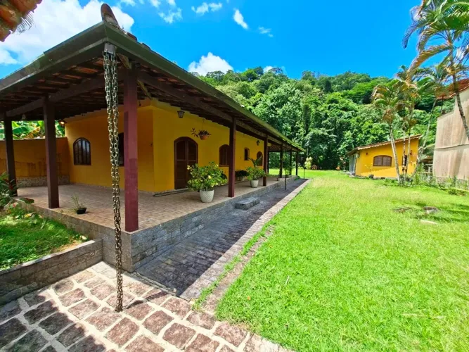 Casa à venda na Alameda dos Arcos, Tarituba, Paraty - RJ