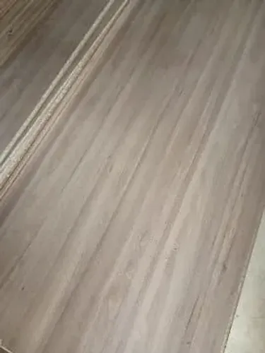 Piso amadeirado
