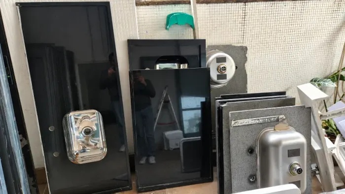 Pias de Granito Diversos Tamanhos Novas