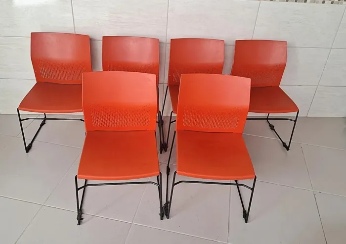 Cadeiras Comerciais