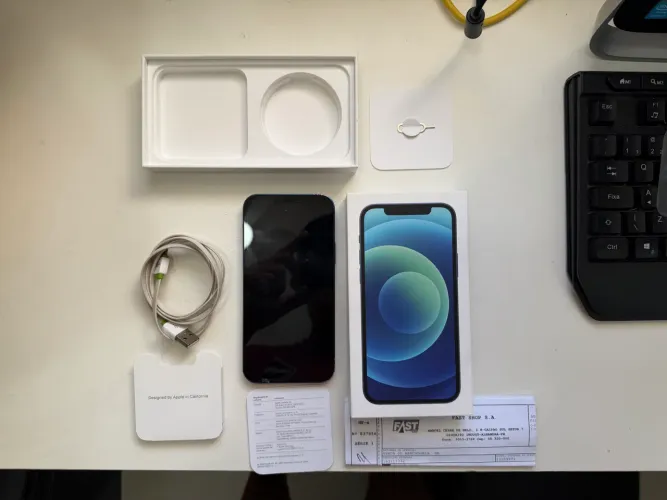 iPhone 12 64g Azul