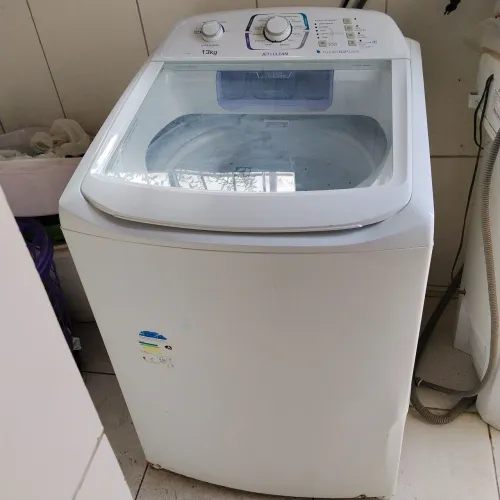 Máquina De Lavar Eletrolux 13k Leia Anúncio Abaixo