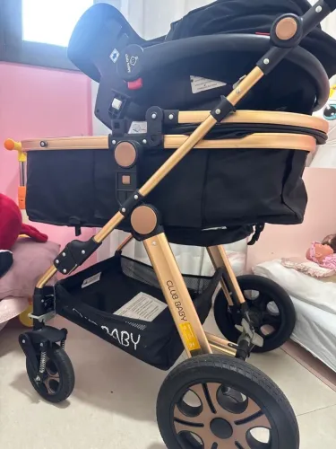 Carrinho e bebê conforto
