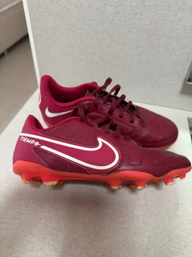 Chuteira nike 36