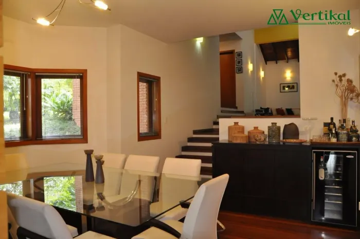 Casa à venda na Granja Viana Condominio Forest Hills