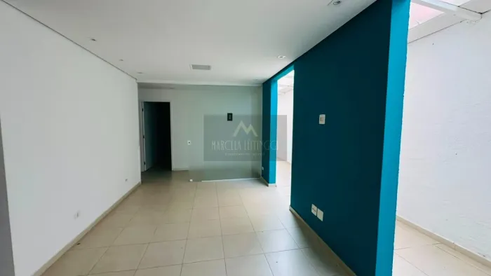 Casa Comercial à Venda em Jundiaí | Excelente Localização para Clínicas e Serviços