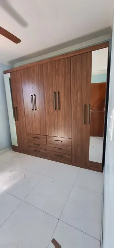 Guarda roupa casal 