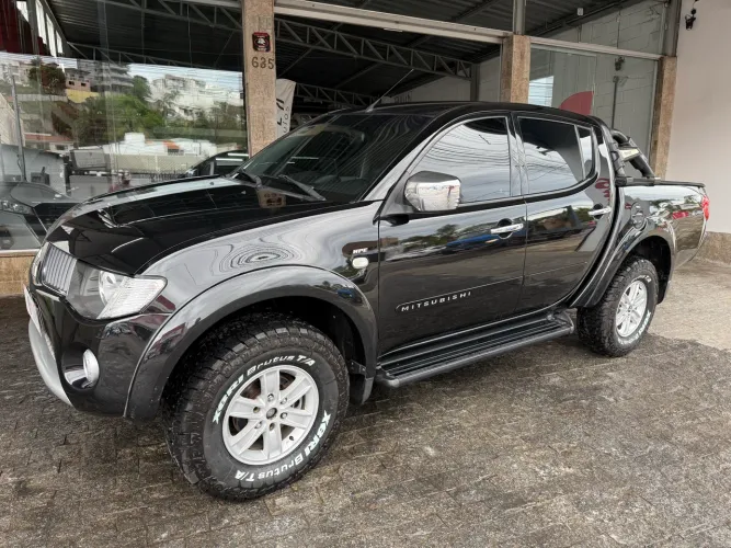 Mitsubishi L200 Triton HPE 3.5 CD V6 24V Flex Aut. 2010